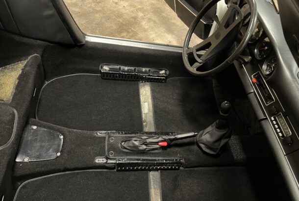 porsche targa moquettes neuves posées