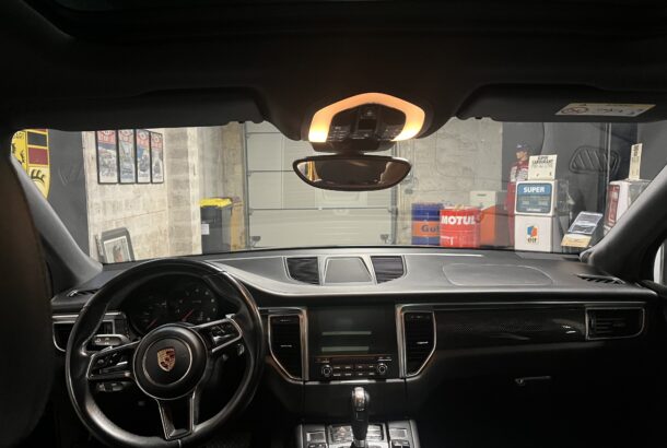INTERIEUR MACAN