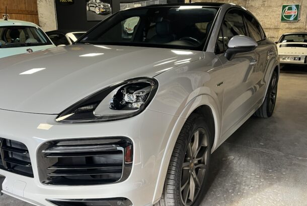 porsche cayenne craie vue trois quart